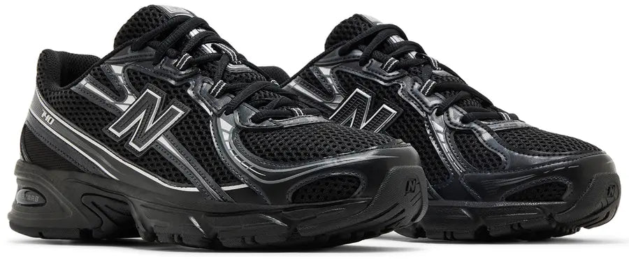 New Balance 740 Black White